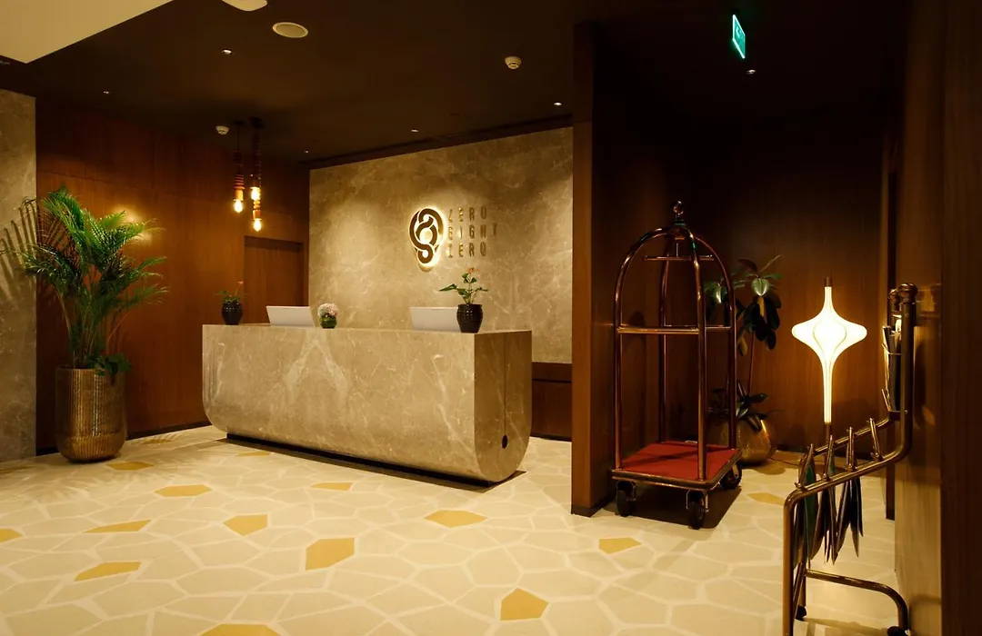 080 Transit Hotel, T2-1